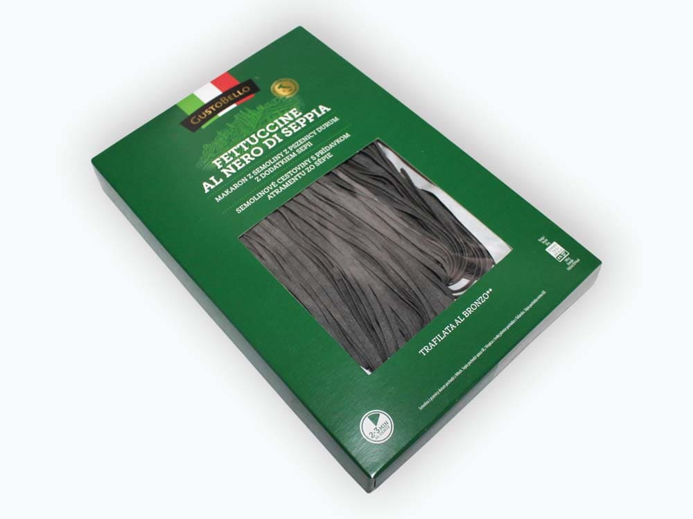 Итальянская паста ручной работы с чернилами каракатицы Fettuccine Al Nero Di Sepia Gustobello (250 г)